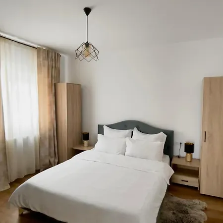 G7 Your Homey Modern Brasov